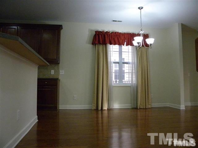 237 Grenoch Valley Lane Apex, NC 27539 - Photo 7 of 17 Photo #7