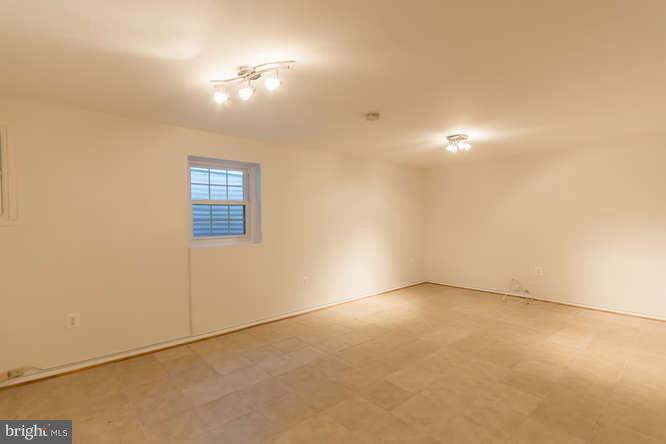 8302 Moline Place Springfield, VA 22153 - Photo 22 of 27 Basement