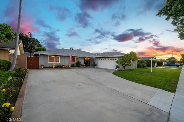 $1,195,000 | 1024 East Tularosa Avenue, Orange, CA 92866