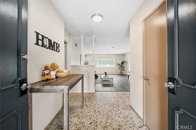 $1,195,000 | 1024 East Tularosa Avenue, Orange, CA 92866