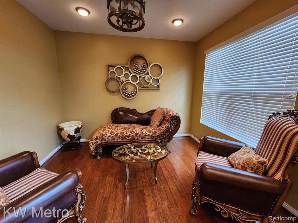 3155 Fantail Drive Rochester Hills, MI 48309 - Photo 18 of 34