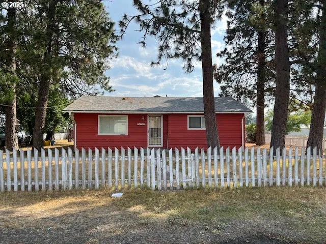 $189,900 | 95 South 17th Avenue, Elgin, OR 97827