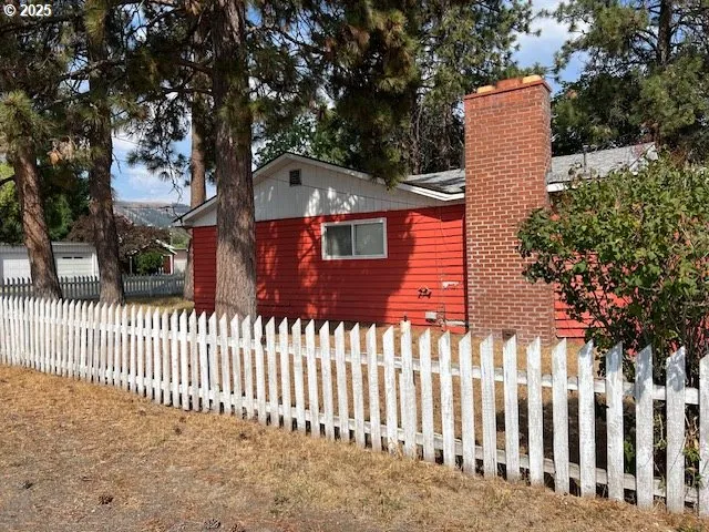 $189,900 | 95 South 17th Avenue, Elgin, OR 97827