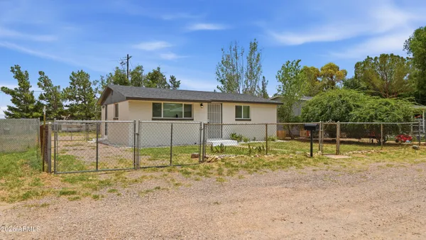 $144,900 | 10229 South Honeysuckle Drive, Hereford, AZ 85615