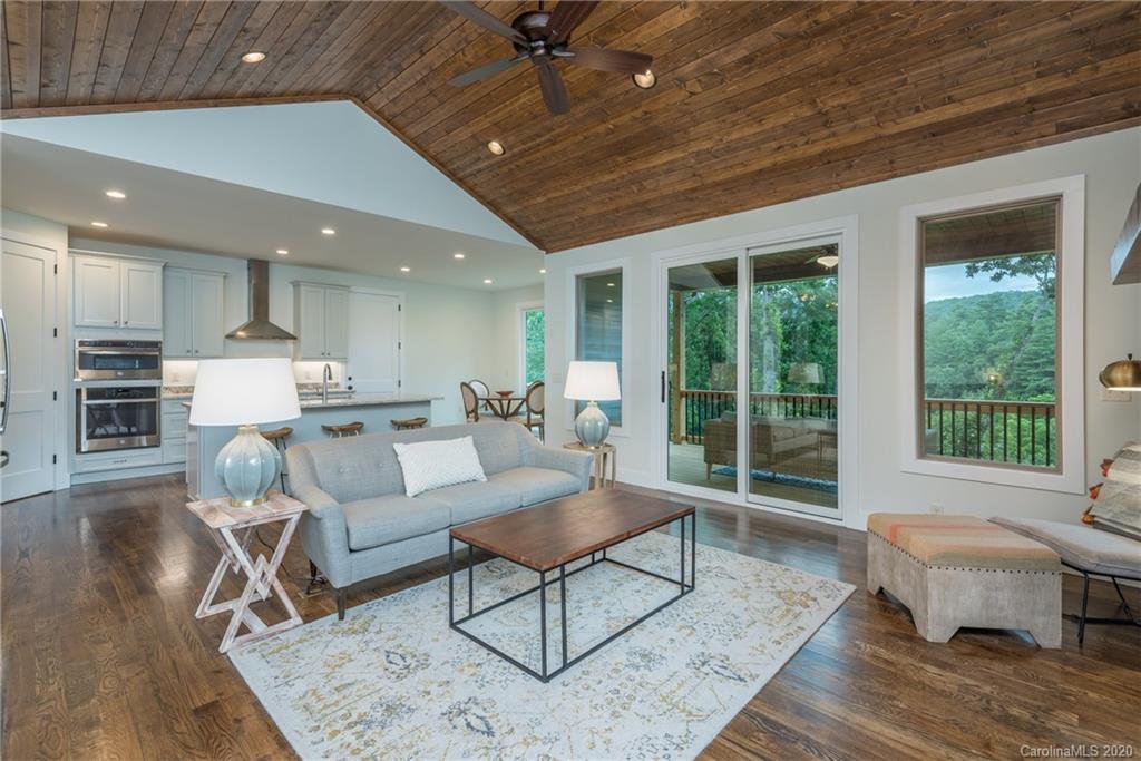 28 Ledgestone Drive Fairview, NC 28730 - Photo 5 of 40 Gallery Image 5