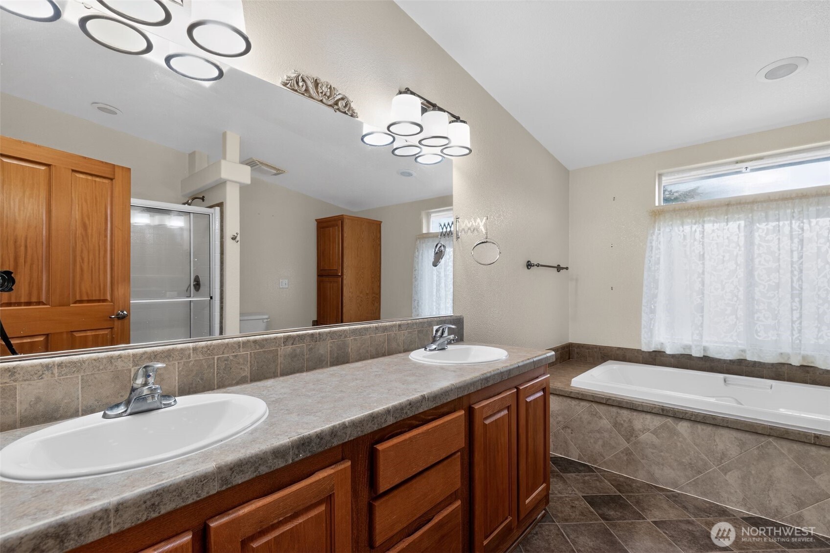 402 Parrish Road Sequim, WA 98382 - Photo 13 of 40