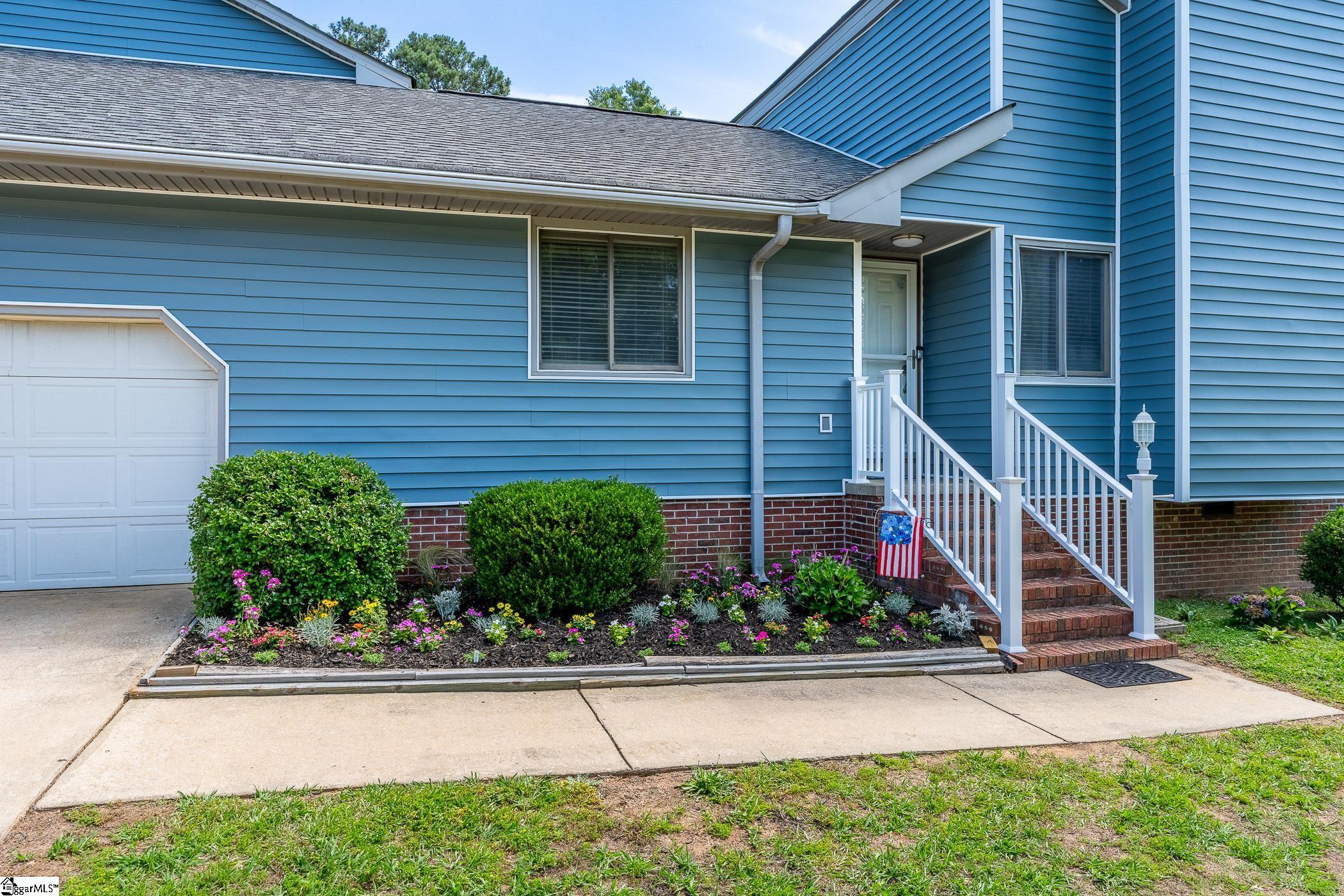 200 State Rd S-30-874 Clinton, SC 29325 - Photo 2 of 34