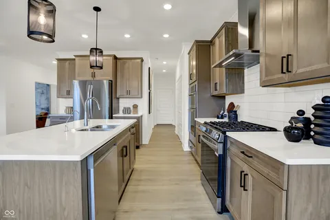 $661,145 | 2381 Red Squirrel Way, Zionsville, IN 46077