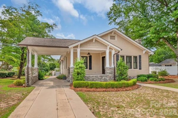 $329,900 | 312 East Church Street, Kershaw, SC 29067