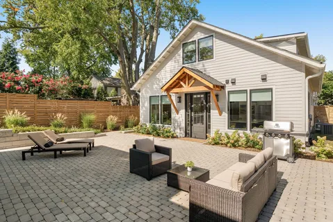 $999,900 | 1829 B 4th Avenue North, Nashville, TN 37208