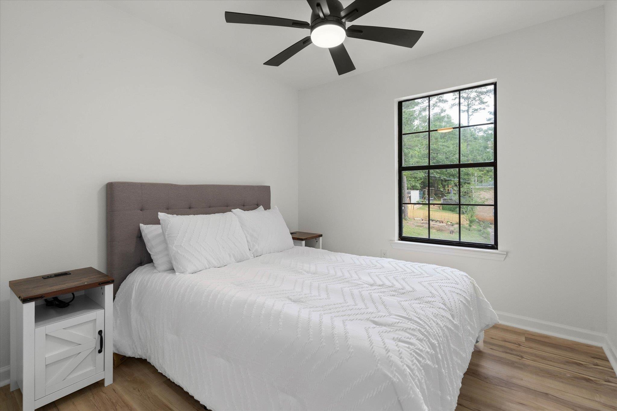 141 Sara Avenue South Daphne, AL 36527 - Photo 13 of 28 Bedroom
