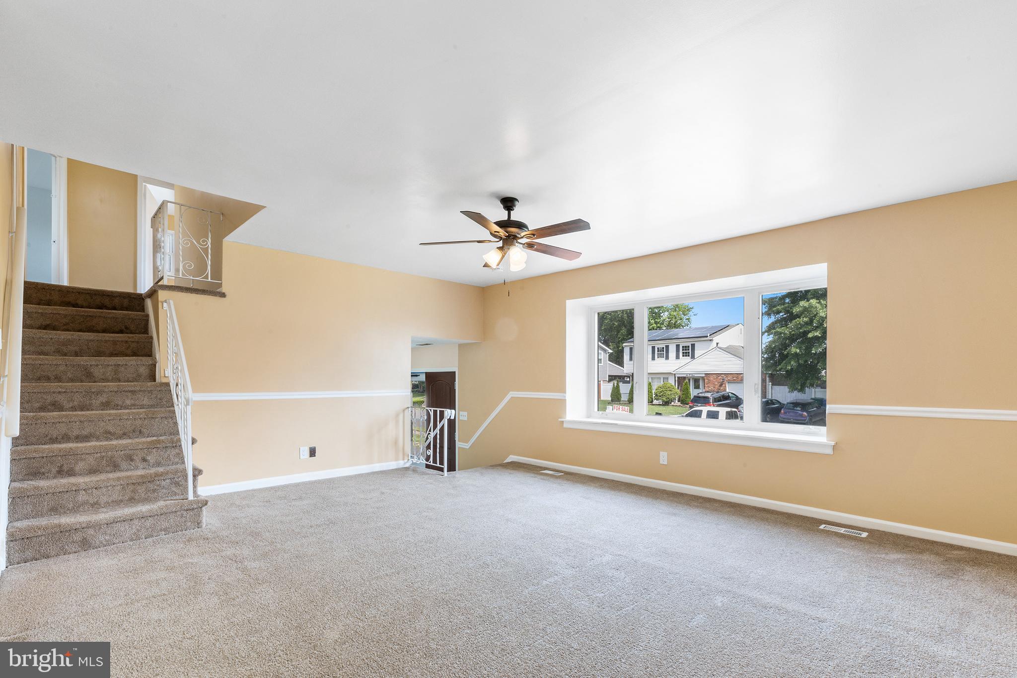 608 Warwick Road Fairless Hills, PA 19030 - Photo 12 of 37 Living Room