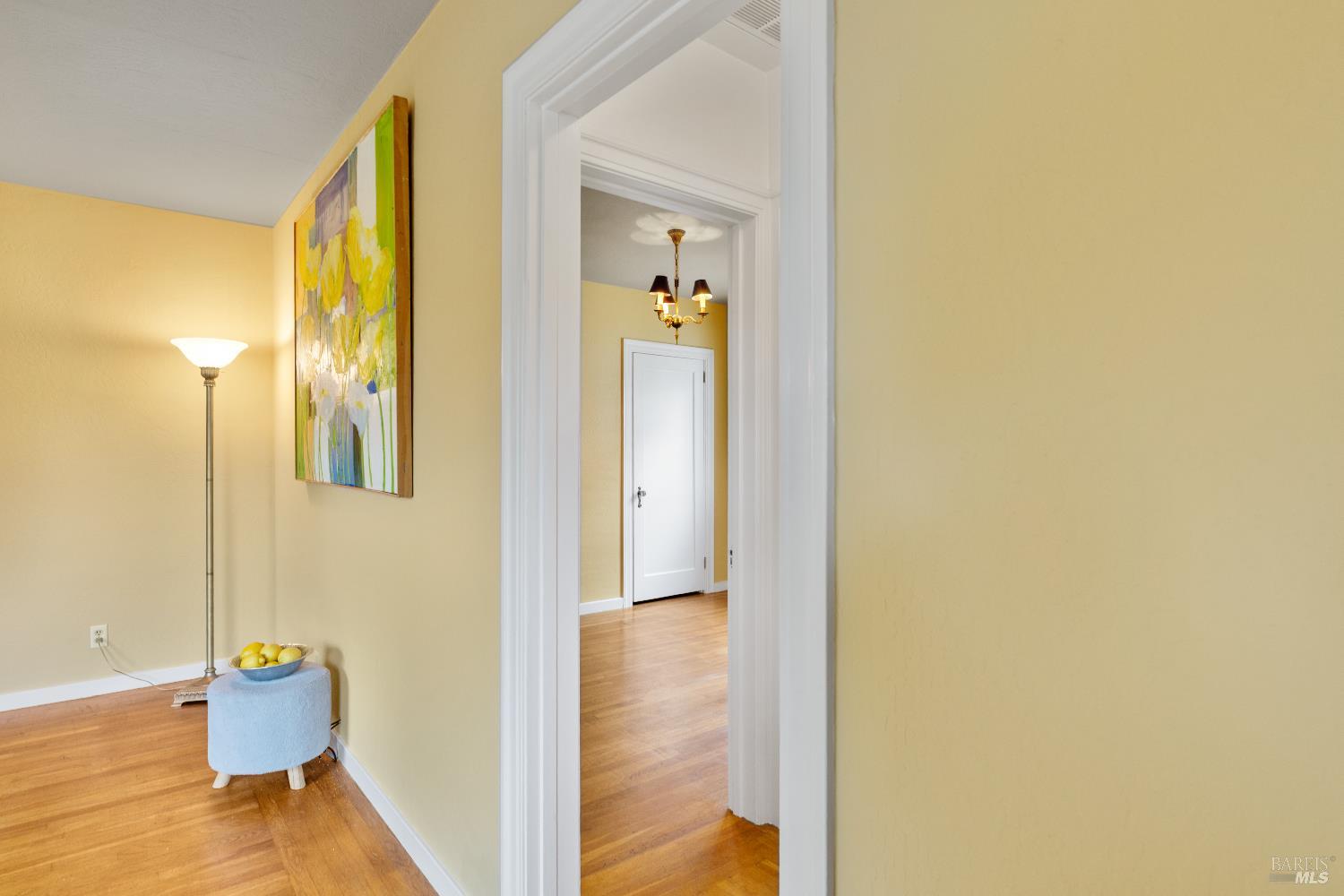 872 Carr Avenue Santa Rosa, CA 95404 - Photo 8 of 39