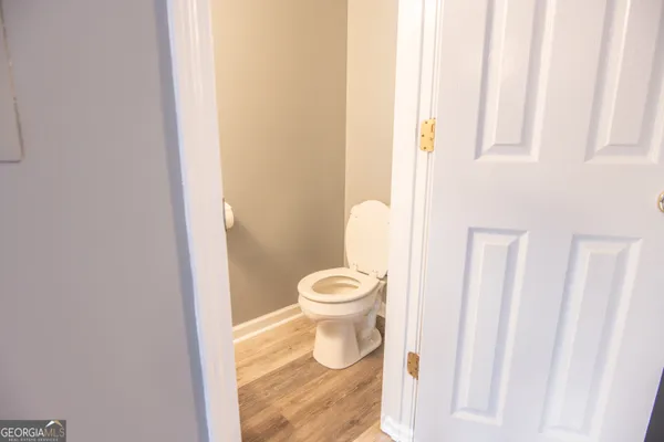 a bathroom with a toilet