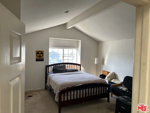 $1,100,000 | 100 South Catalina Avenue, Unit A, Redondo Beach, CA 90277