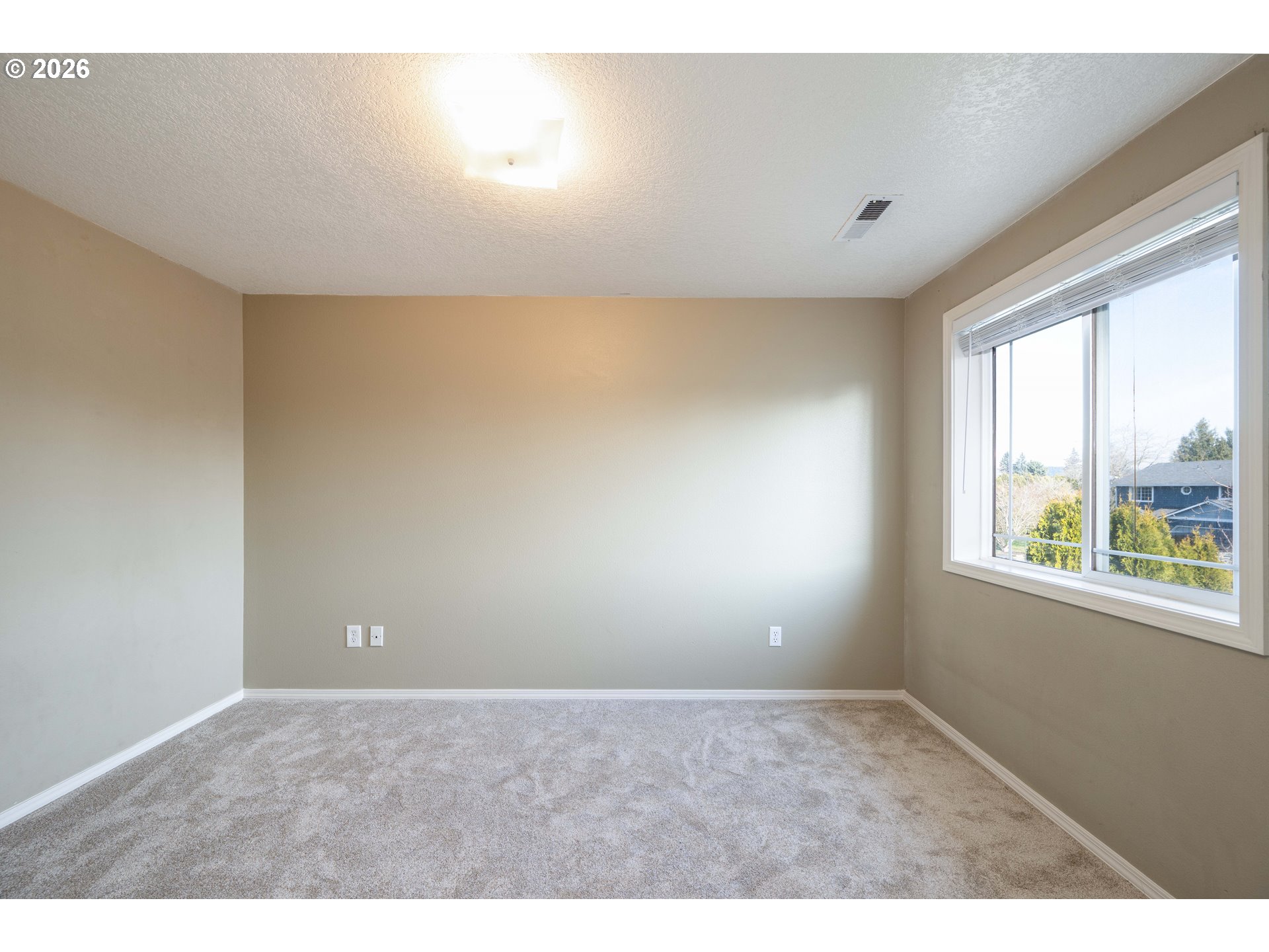 17302 Northeast 2nd Loop Vancouver, WA 98684 - Photo 32 of 39