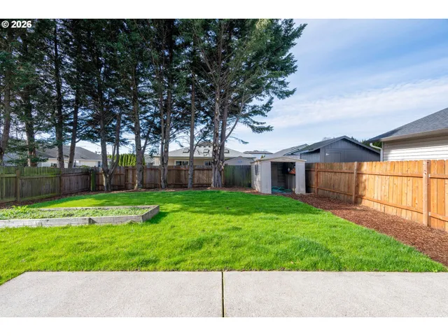 $526,000 | 17302 Northeast 2nd Loop, Vancouver, WA 98684