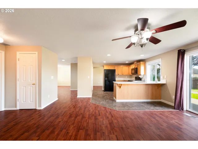 $526,000 | 17302 Northeast 2nd Loop, Vancouver, WA 98684