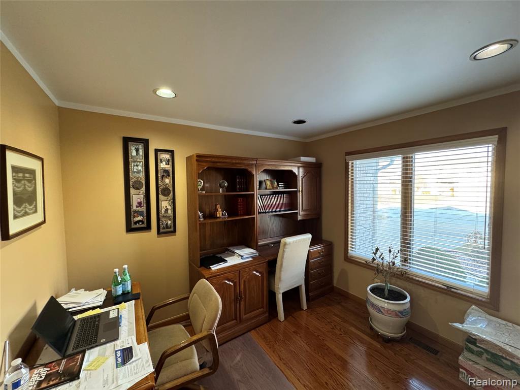 48583 Tilch Road Macomb, MI 48044 - Photo 26 of 53