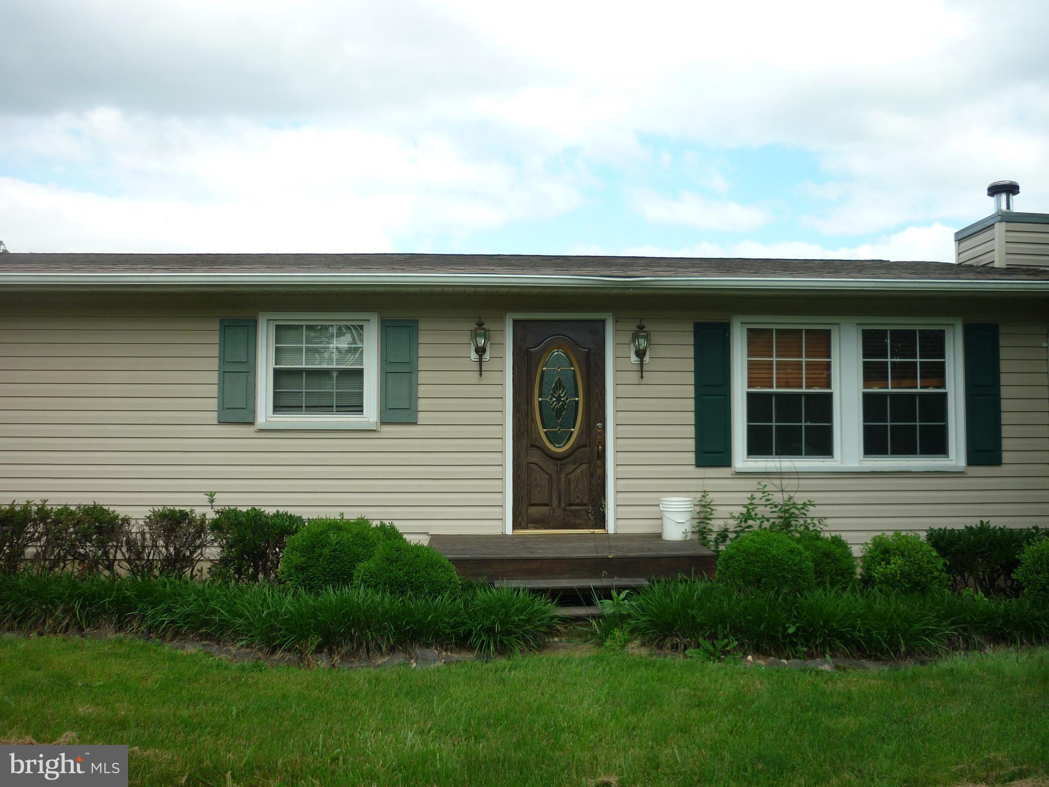 6732 Beach Road Warrenton, VA 20187 - Photo 1 of 25 Exterior (Front)