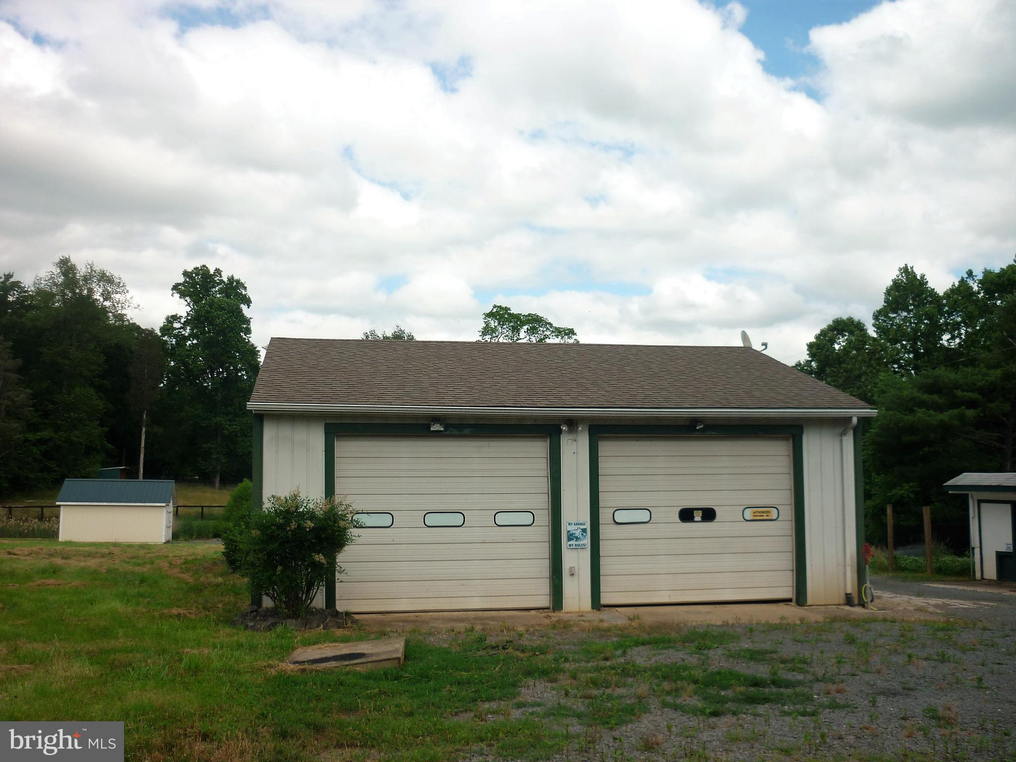 6732 Beach Road Warrenton, VA 20187 - Photo 14 of 25 Exterior (Rear)