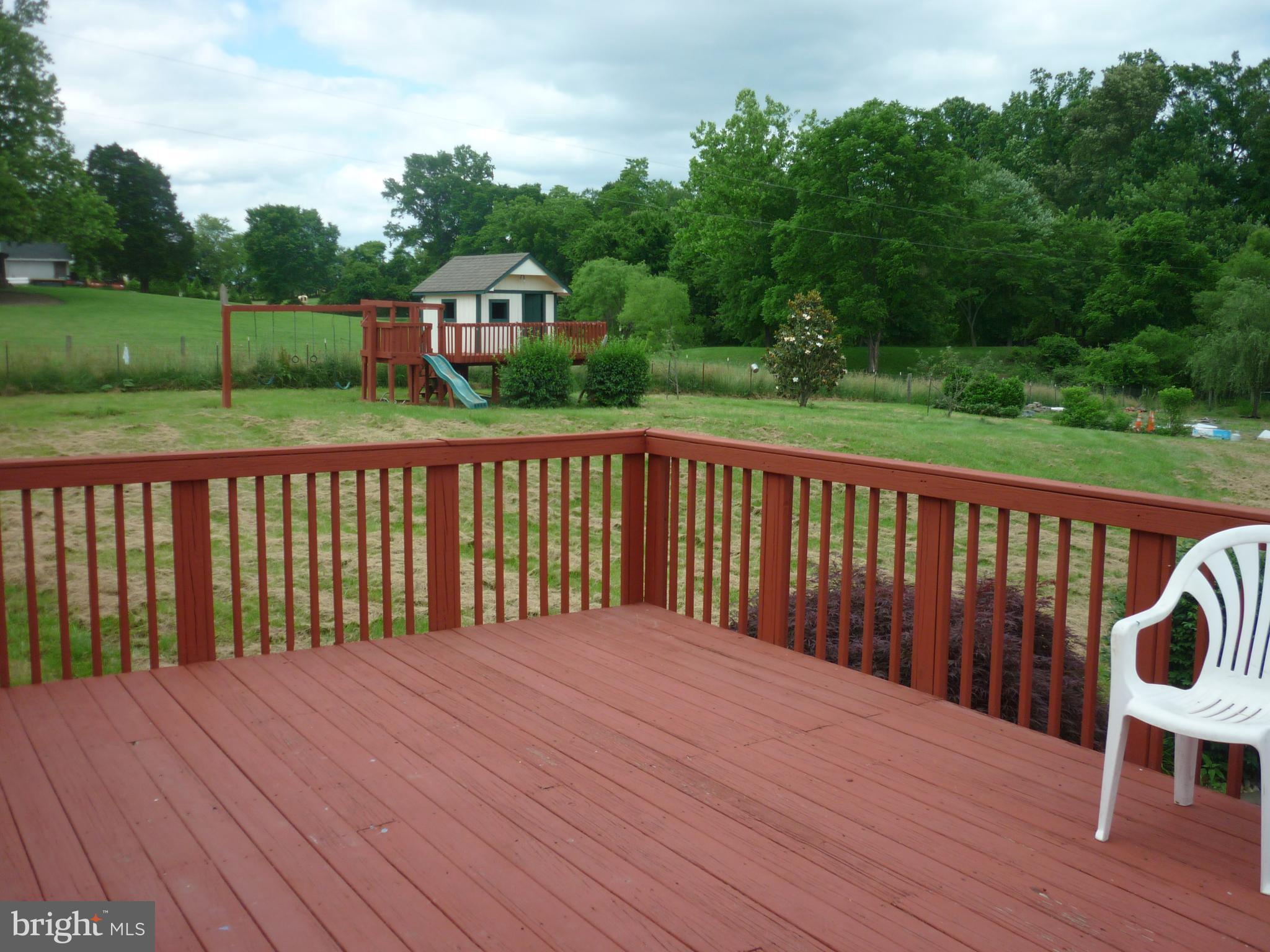 6732 Beach Road Warrenton, VA 20187 - Photo 5 of 25 Exterior (Rear)