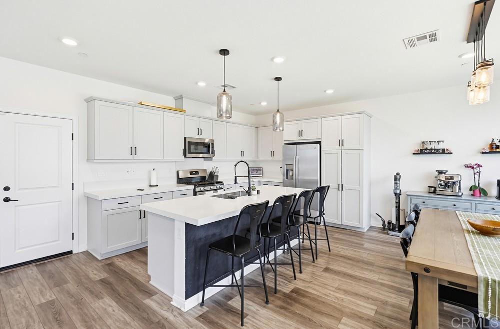 1664 Whitmore Loop Chula Vista, CA 91913 - Photo 11 of 62