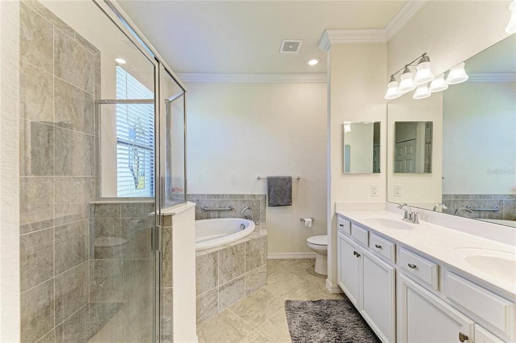 12265 Amica Loop Venice, FL 34293 - Photo 37 of 88
