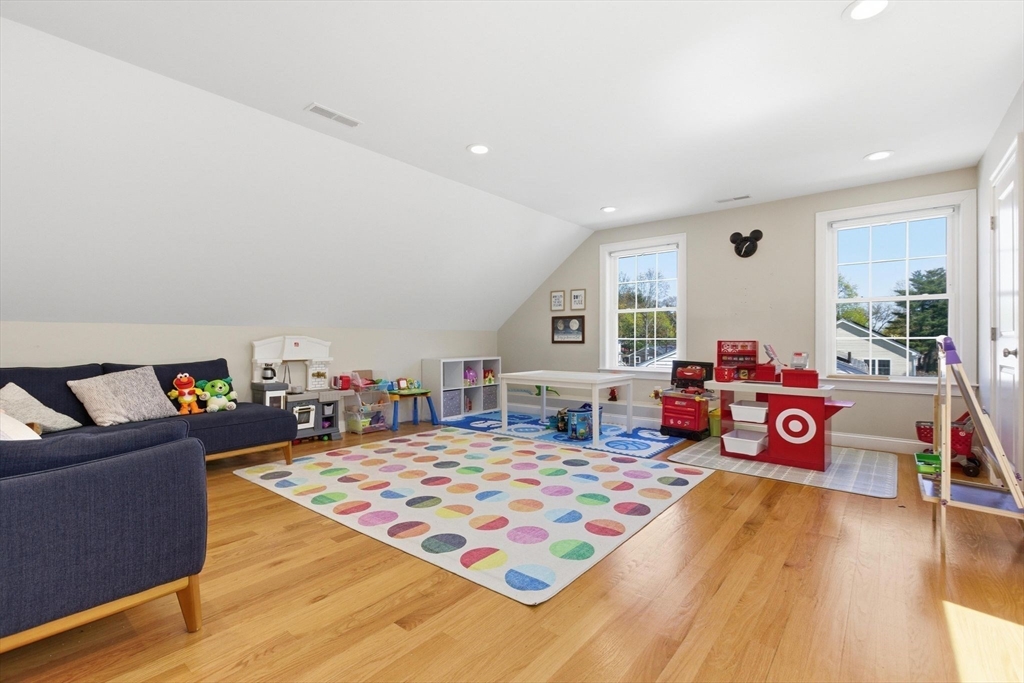 7 Spring Court, Unit A Woburn, MA 01801 - Photo 31 of 40