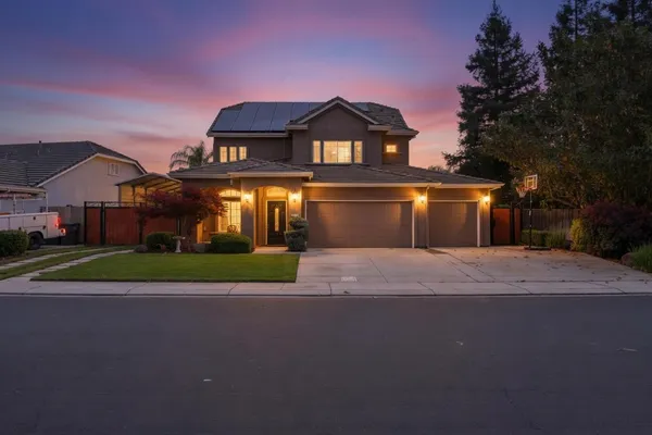 $664,999 | 5310 Homewood Way, Riverbank, CA 95367