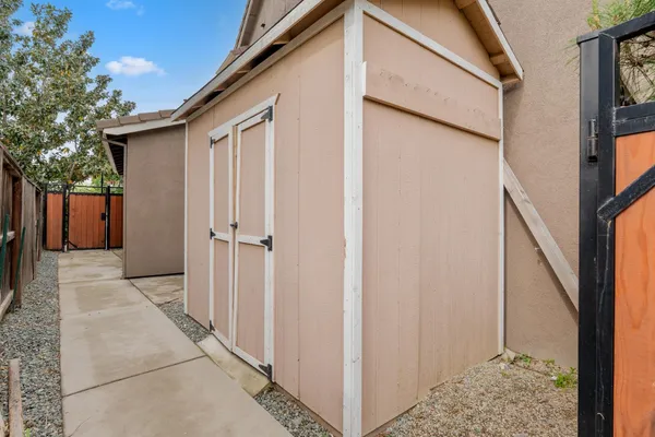 $664,999 | 5310 Homewood Way, Riverbank, CA 95367