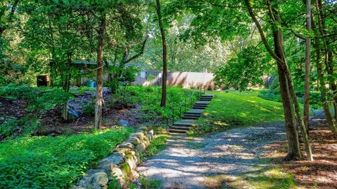$1,620,000 | 552 Concord Avenue, Lexington, MA 02421