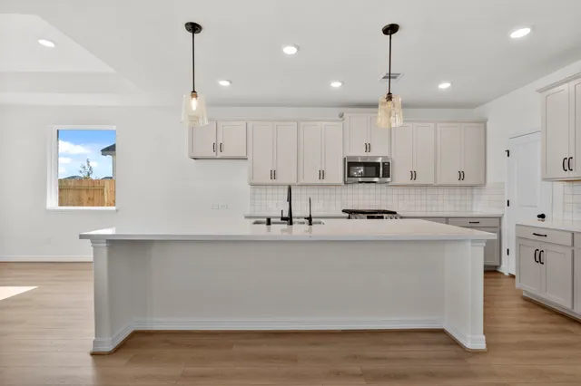 $449,990 | 32414 Poplar Grove Lane, Conroe, TX 77385