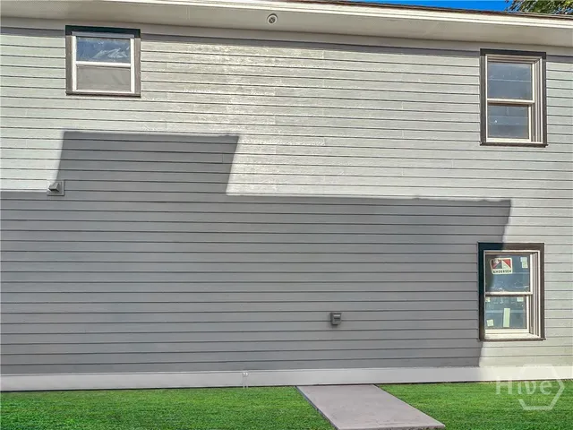 $2,300 | 316 West 40th Street, Unit C, Savannah, GA 31401