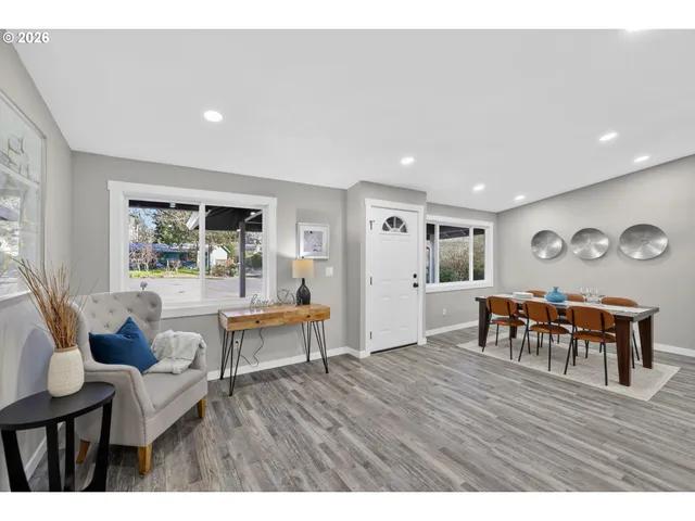 $595,500 | 6775 Southwest Whisper Court, Beaverton, OR 97008