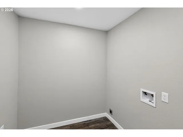 $595,500 | 6775 Southwest Whisper Court, Beaverton, OR 97008