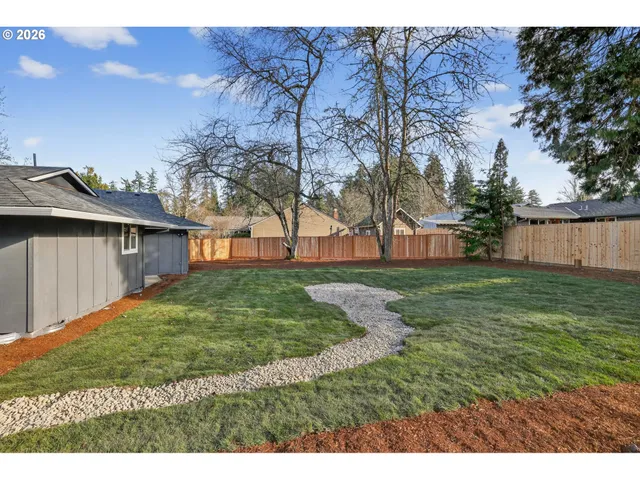 $595,500 | 6775 Southwest Whisper Court, Beaverton, OR 97008