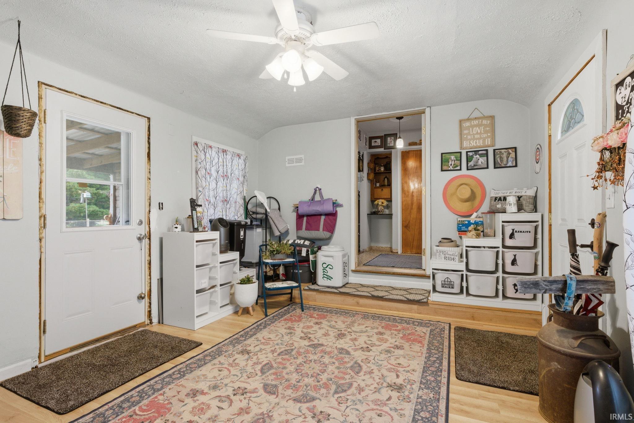 7010 East State Road Elwood, IN 46036 - Photo 4 of 34