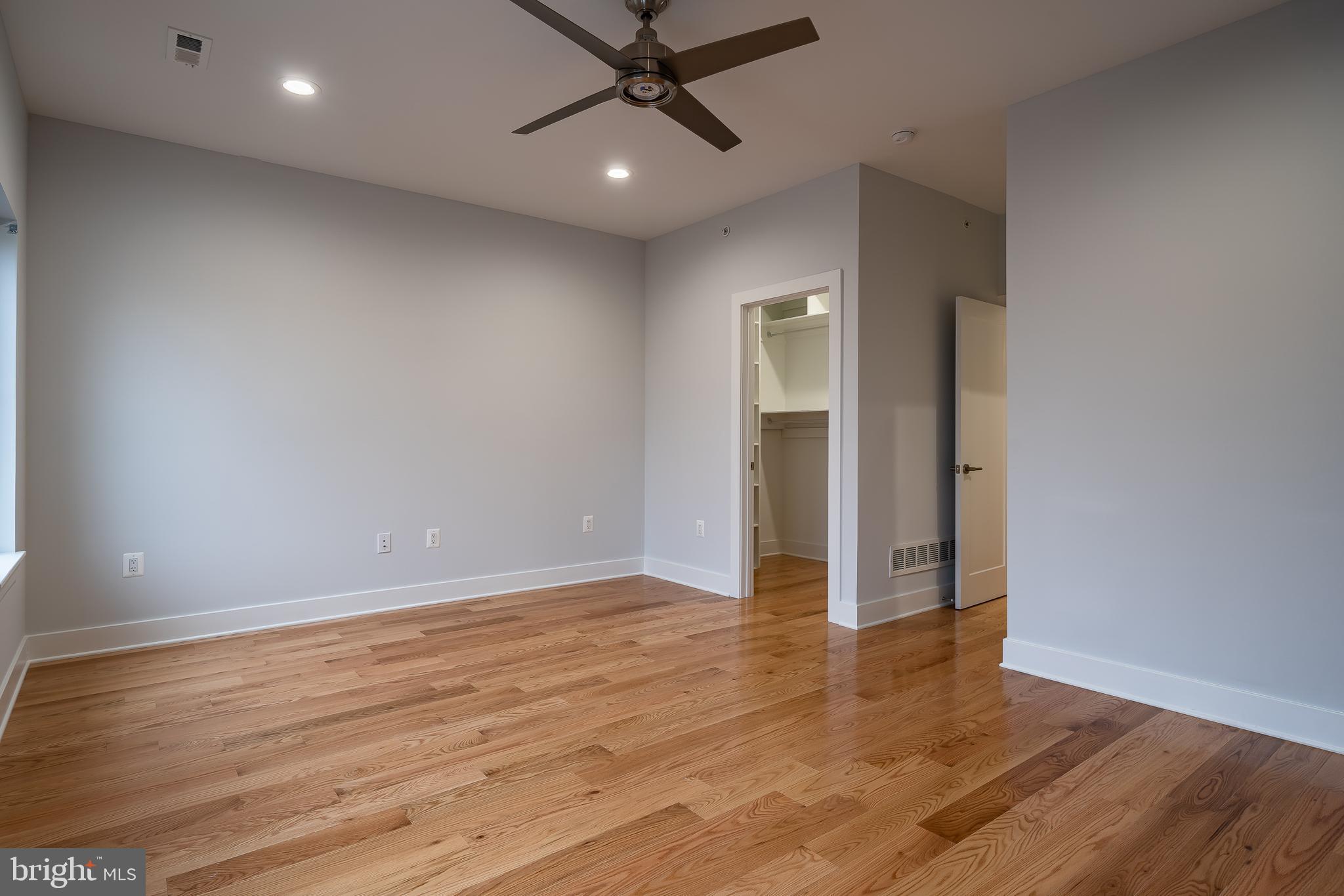 237 Tasker Street Philadelphia, PA 19147 - Photo 15 of 49