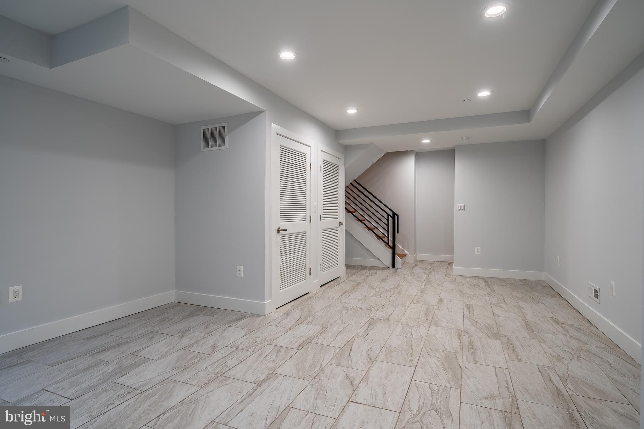 237 Tasker Street Philadelphia, PA 19147 - Photo 34 of 49