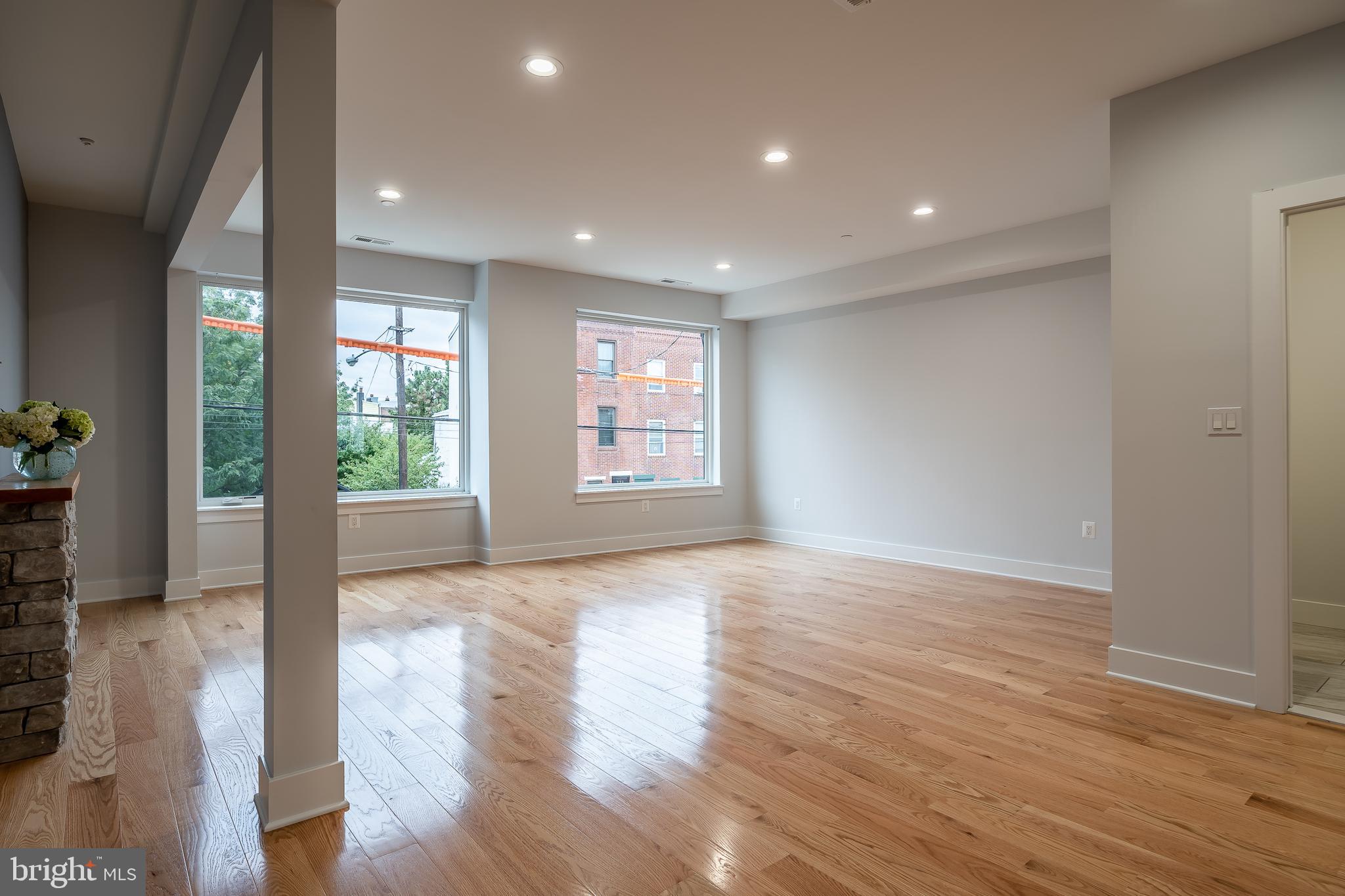 237 Tasker Street Philadelphia, PA 19147 - Photo 5 of 49