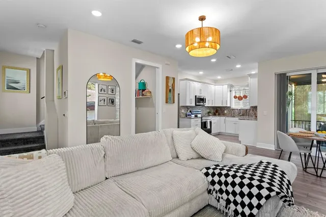 $495,000 | 657 26th Avenue South, St. Petersburg, FL 33705