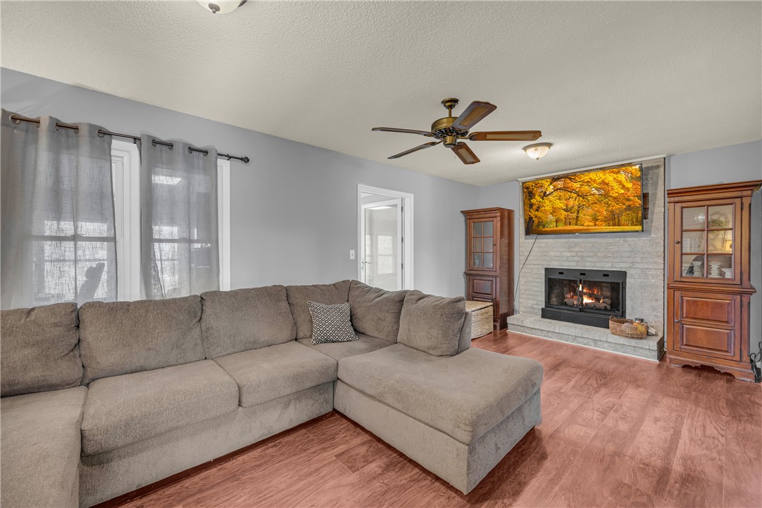 313 West Sunsetstrip Drive Seneca, SC 29672 - Photo 16 of 49