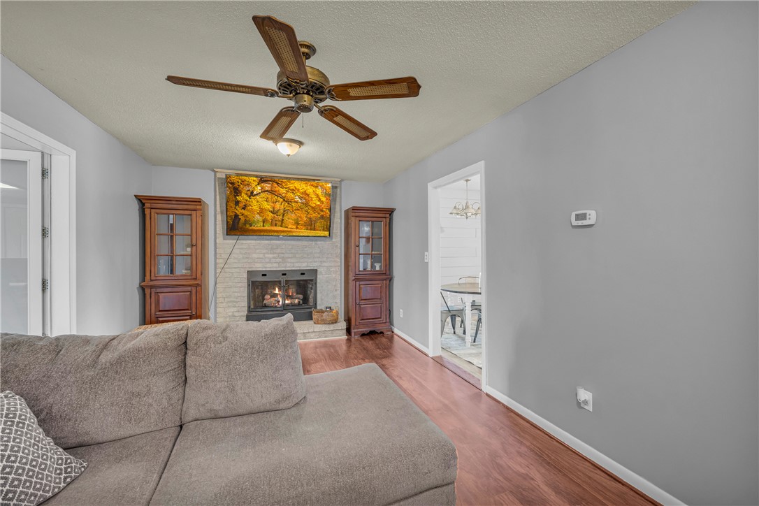313 West Sunsetstrip Drive Seneca, SC 29672 - Photo 17 of 49