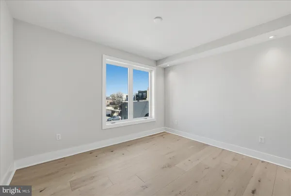 $435,000 | 919 12th Street Northeast, Unit 303, Washington, DC 20002
