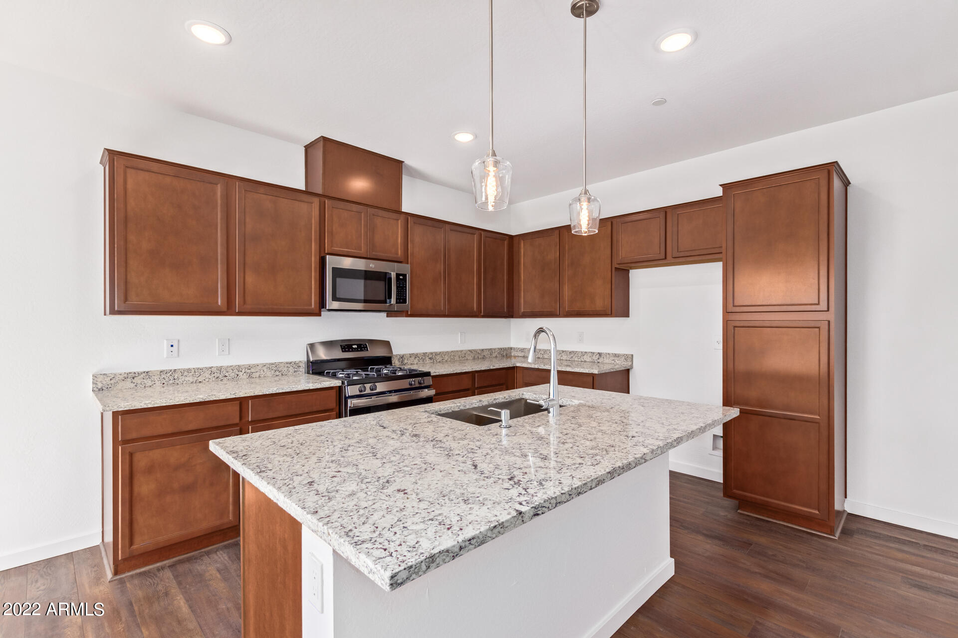 4566 South Riata Street, Unit 102 Gilbert, AZ 85297 - Photo 10 of 25 17 - Riata