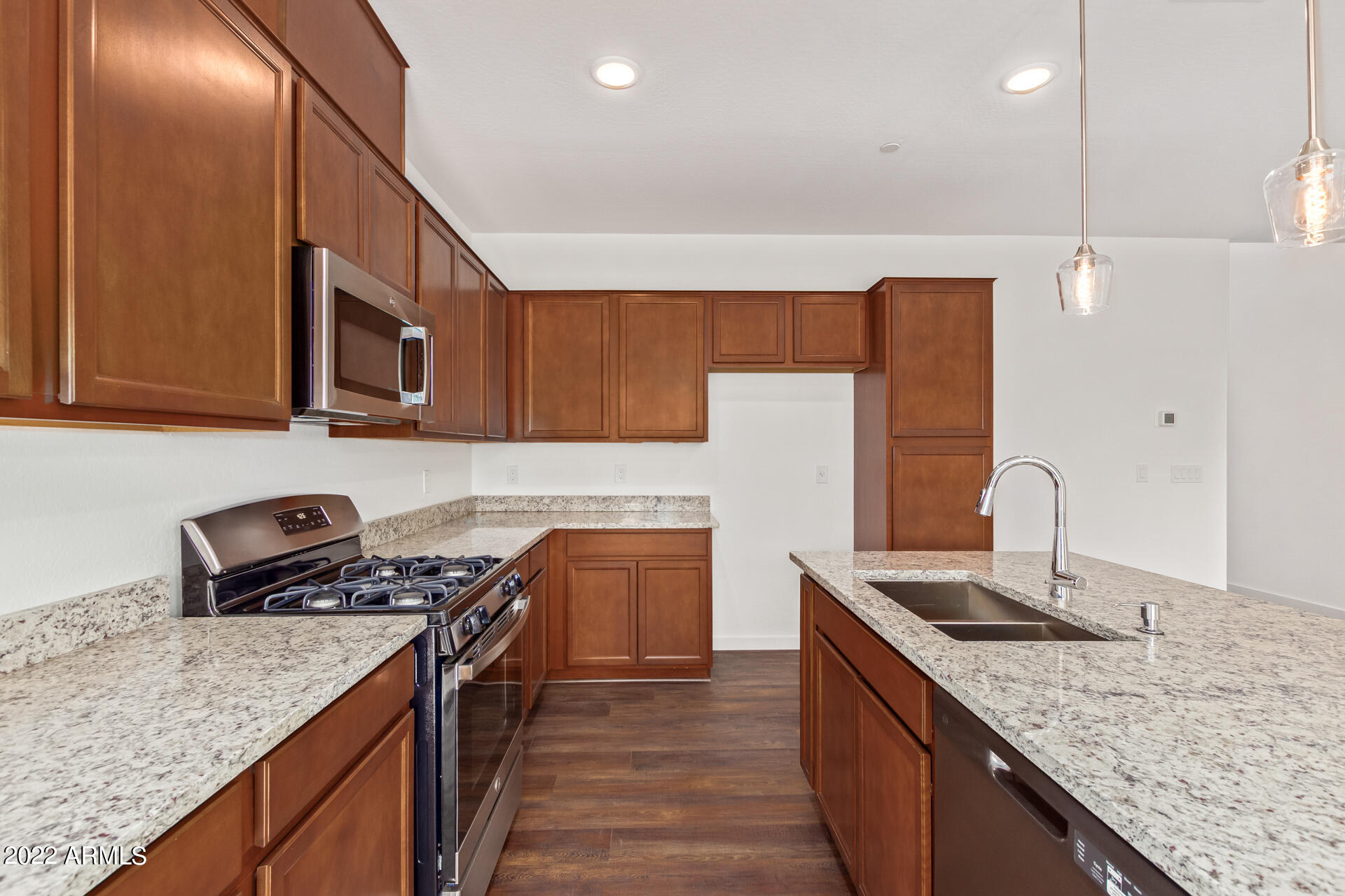 4566 South Riata Street, Unit 102 Gilbert, AZ 85297 - Photo 12 of 25 19 - Riata
