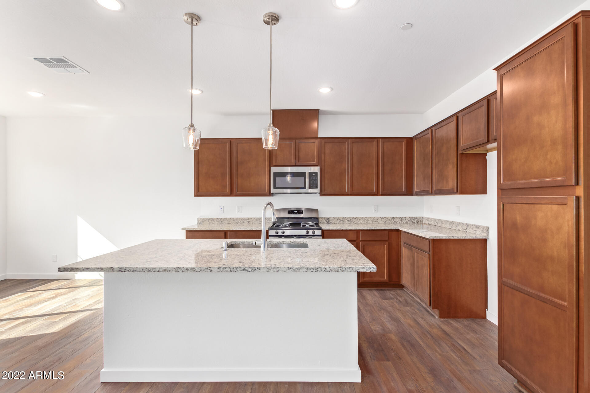 4566 South Riata Street, Unit 102 Gilbert, AZ 85297 - Photo 8 of 25 15 - Riata