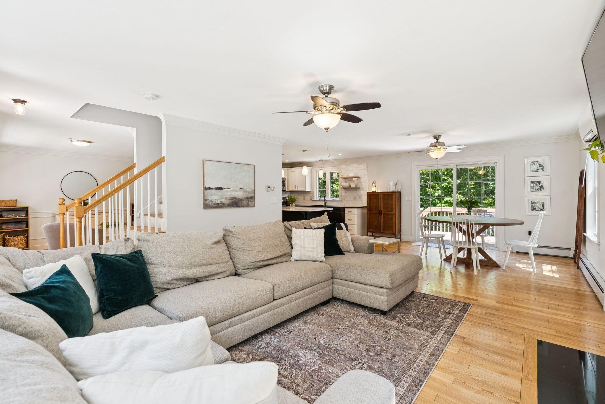 53 Old Colony Lane Cumberland, ME 04021 - Photo 5 of 35 Living Room