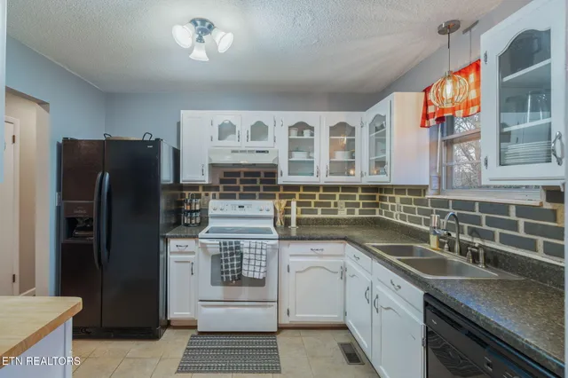 $335,000 | 3640 Clover Hill Mill Road, Maryville, TN 37801